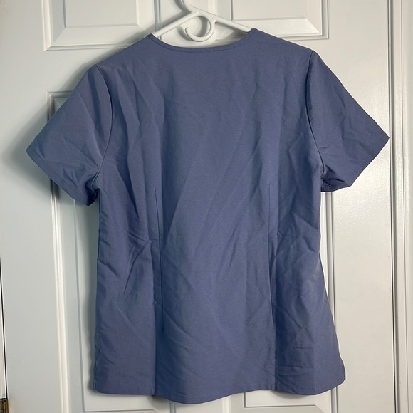 Figs Catarina One-Pocket Scrub Top Blue - Picture 5 of 9